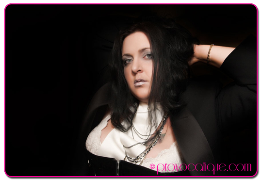 columbus-ohio-boudoir-photographer-moi2